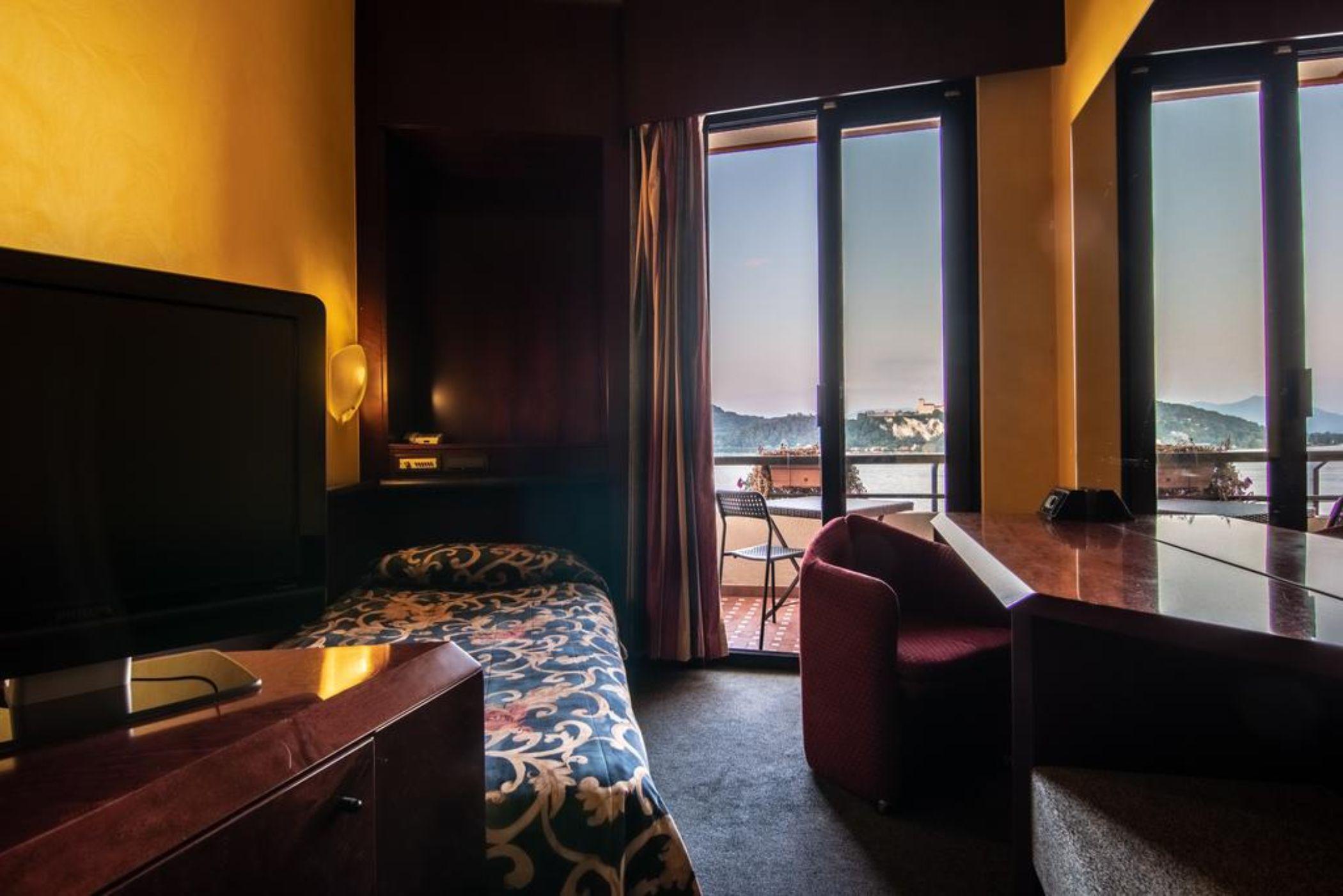 Concorde 4* Arona